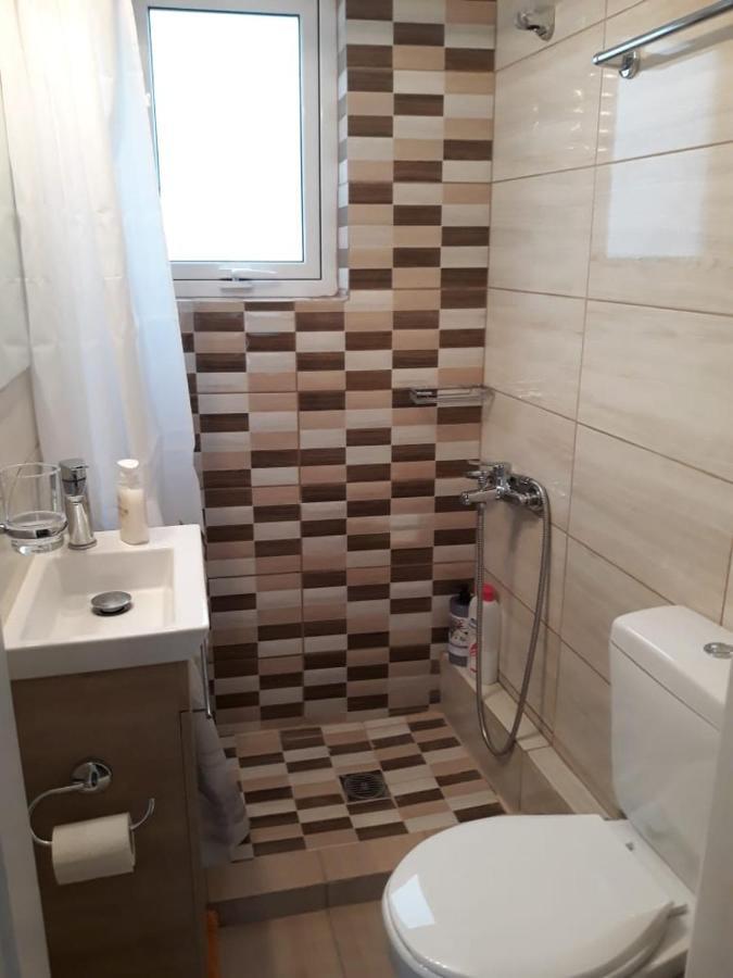 Fully Renovated Small & Cosy Studio Atenas Exterior foto